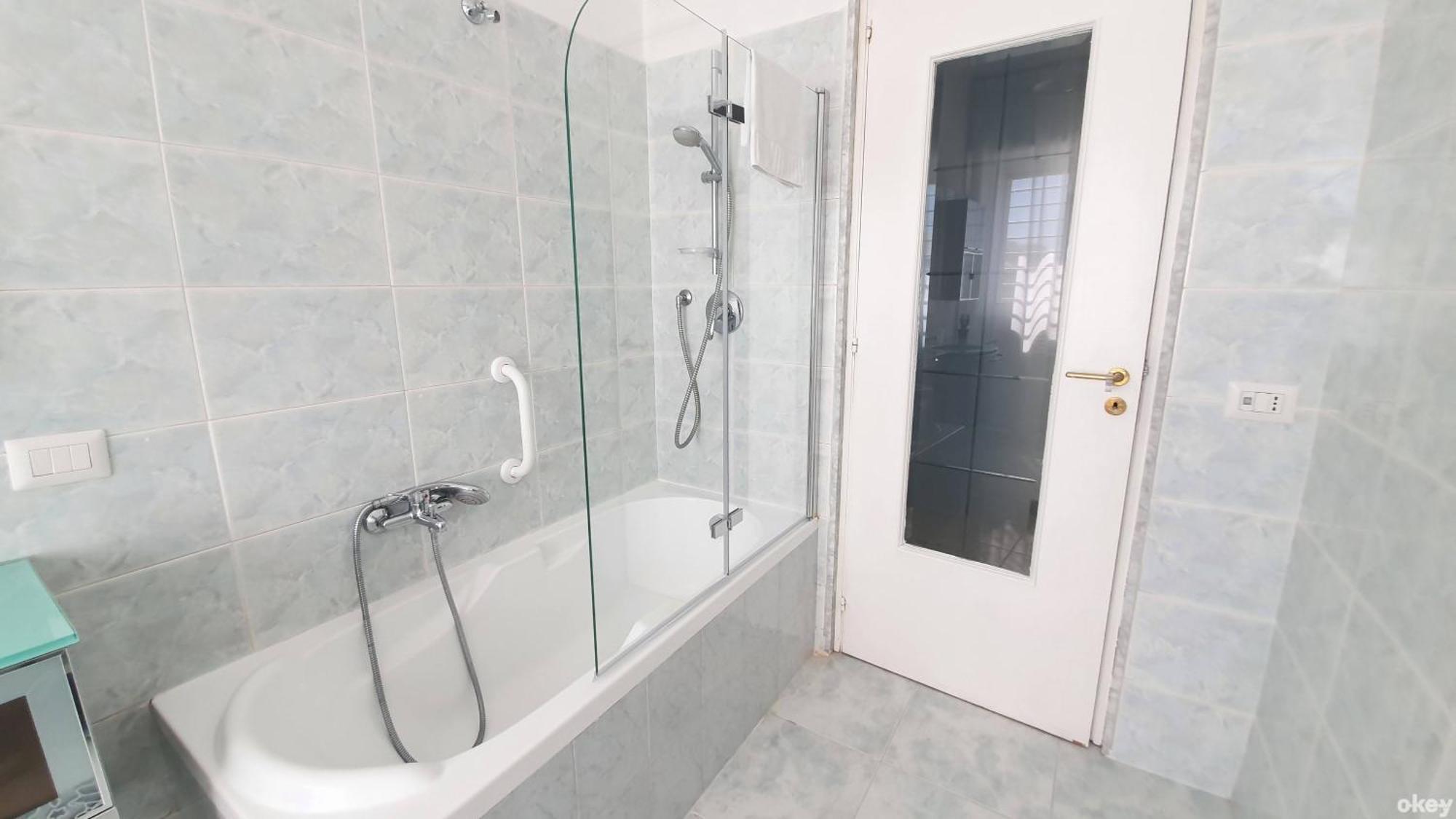 Limited Edition Guesthouse باري المظهر الخارجي الصورة